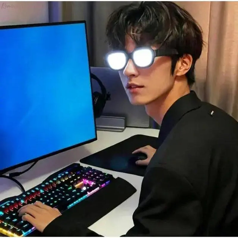 2‑Pack & 1‑Pack Futuristic LED Light‑Up Visor Eyewear, Transparent‑Lens Cyberpunk Luminous Glasses, Comfortable Lightweight Universal‑Fit Party Prop, Fun Photo Accessory for Raves, Holiday Events and All‑Ages Festive Gatherings
