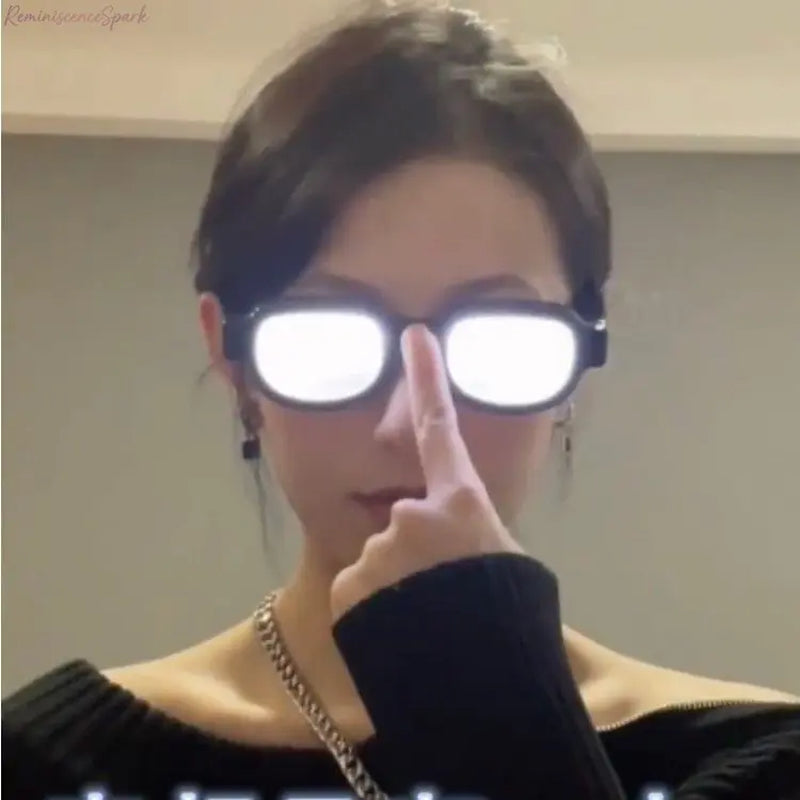 2‑Pack & 1‑Pack Futuristic LED Light‑Up Visor Eyewear, Transparent‑Lens Cyberpunk Luminous Glasses, Comfortable Lightweight Universal‑Fit Party Prop, Fun Photo Accessory for Raves, Holiday Events and All‑Ages Festive Gatherings